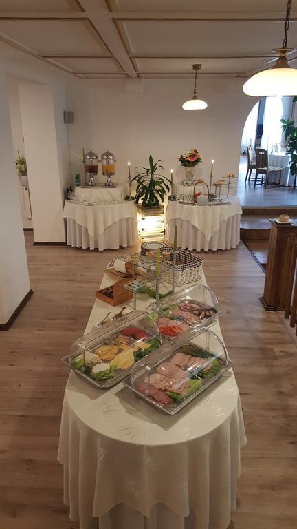 Hotel Bristol Tarnów Εξωτερικό φωτογραφία