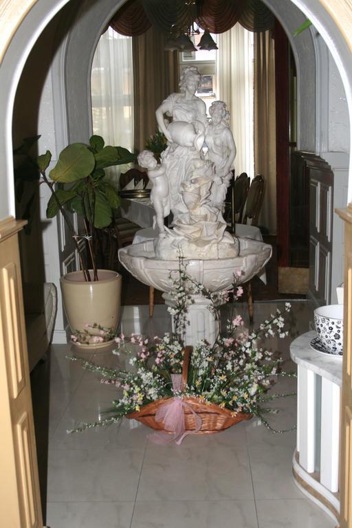 Hotel Bristol Tarnów Εξωτερικό φωτογραφία
